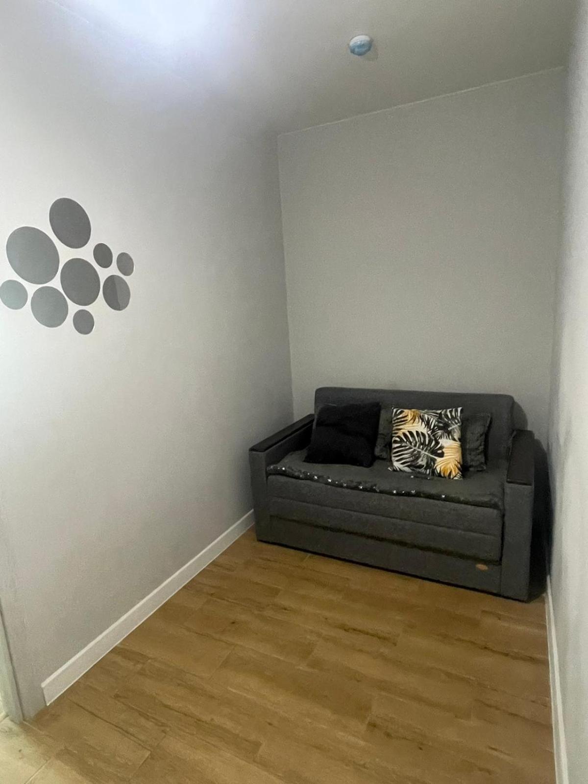 Apartament Dragut In Centrul Orasului! Chişinǎu Buitenkant foto
